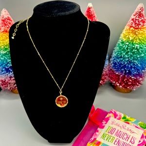 NWT-💖-Lilly Pulitzer-16 in Medallion-Monogramed-Station Chain Necklace